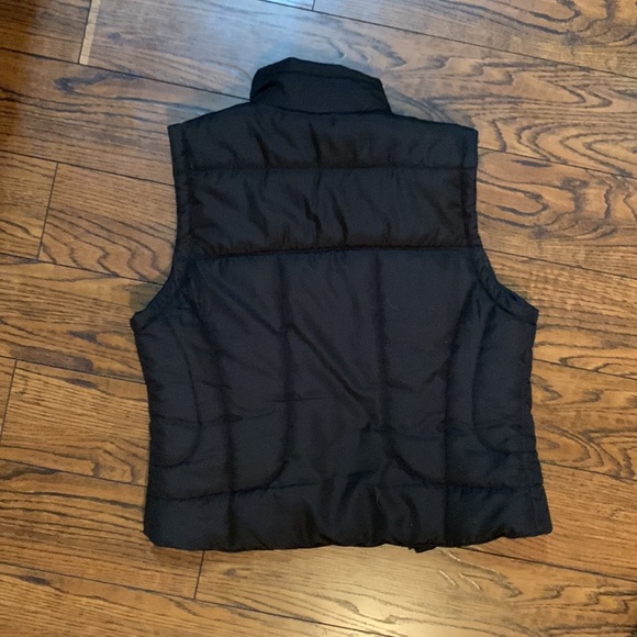 Black puffer vest. - Picture 2 of 2